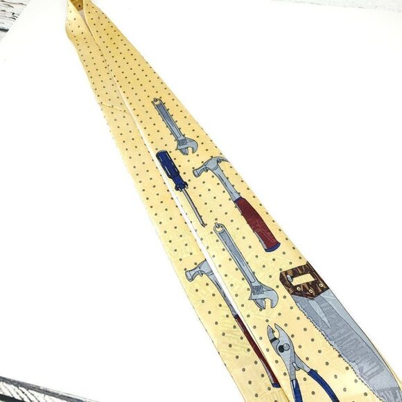 Home Improvement Tools Tie - Picture 3 of 7
